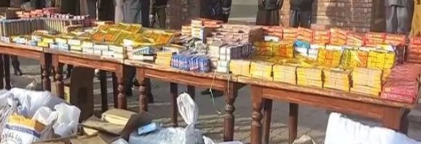 Police Arrest Suspect and Seize Large Quantity of Fireworks in Gujrat