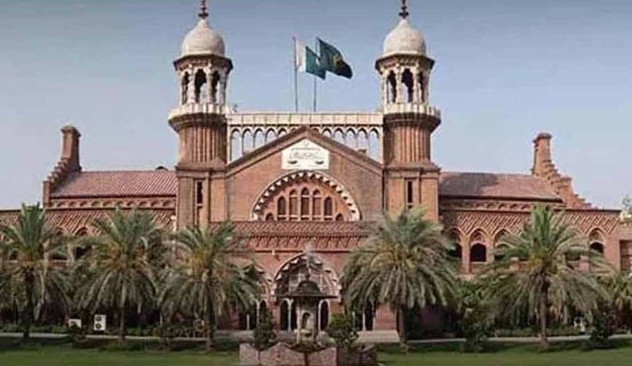 Eleven Newly Confirmed LHC Judges Sworn In